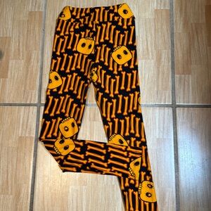 LuLaRoe - Tween L/XL Leggings, Halloween Skeletons